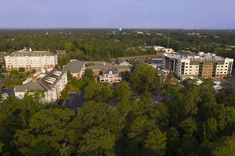 Still Hopes Episcopal Retirement Community nursing home in West Columbia, SC - Photo 2 of 10
