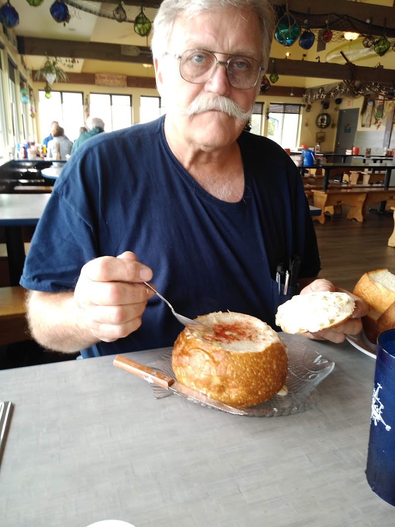 AVERA MARYHOUSE LONG TERM CARE nursing home in PIERRE, SD - Photo 2 of 6