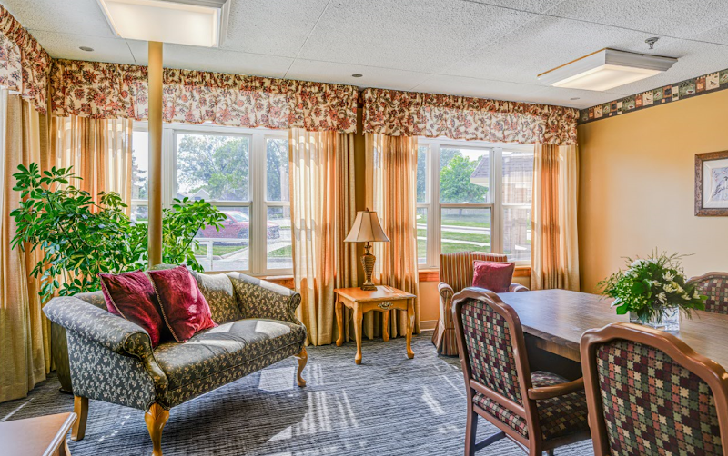 AVANTARA WATERTOWN nursing home in WATERTOWN, SD - Photo 3 of 5