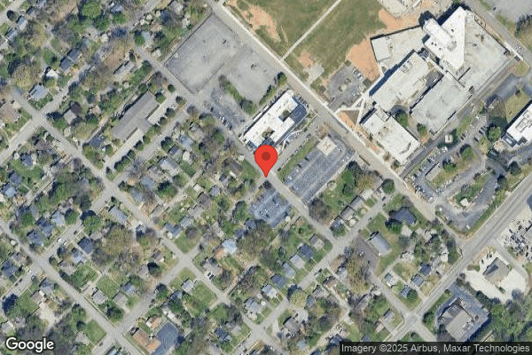 NHC HEALTHCARE, KNOXVILLE nursing home in KNOXVILLE, TN - Photo 1 of 5