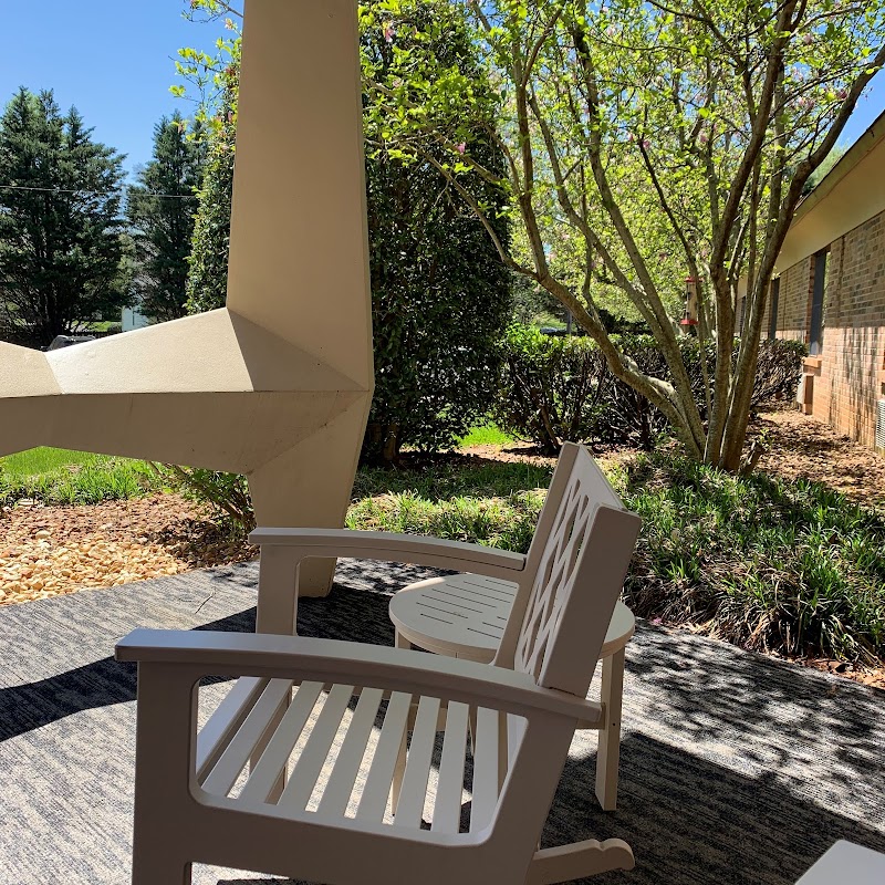 NHC HEALTHCARE, COOKEVILLE nursing home in COOKEVILLE, TN - Photo 5 of 10