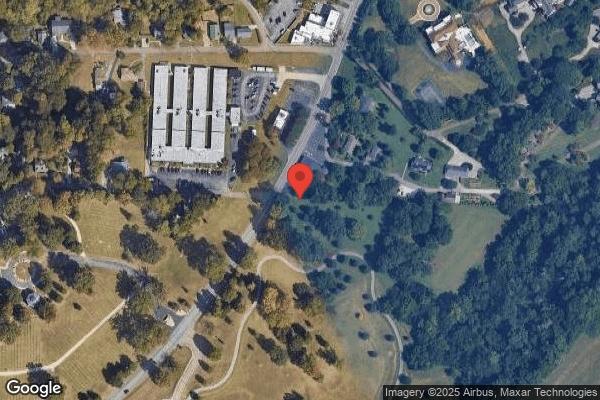 LYONSVIEW HEALTH AND REHABILITATION CENTER nursing home in KNOXVILLE, TN - Photo 1 of 3