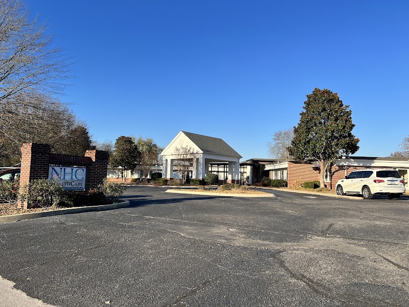 NHC HEALTHCARE, SPARTA nursing home in SPARTA, TN - Photo 2 of 4