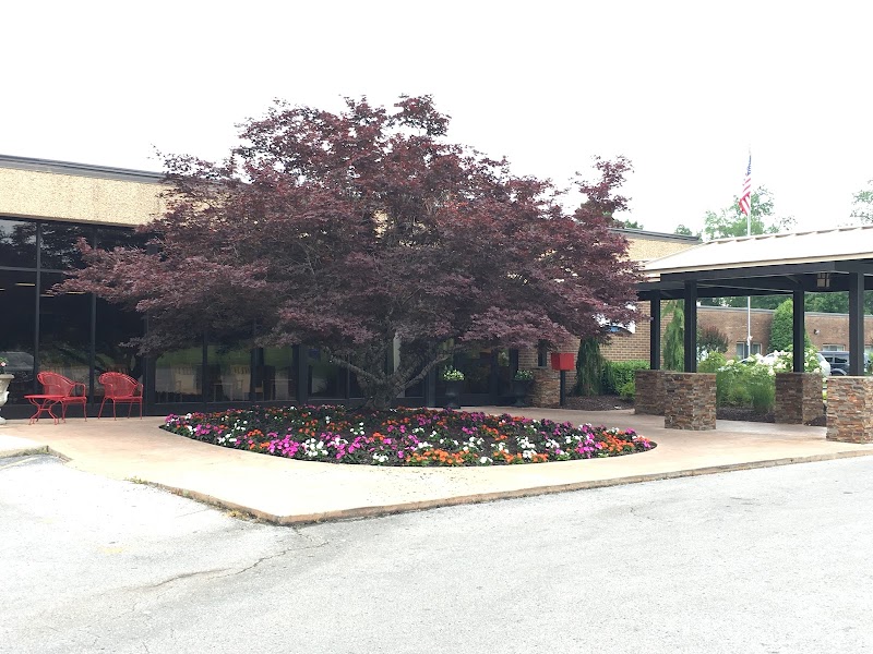 SIGNATURE HEALTHCARE OF PUTNAM COUNTY nursing home in COOKEVILLE, TN - Photo 3 of 5