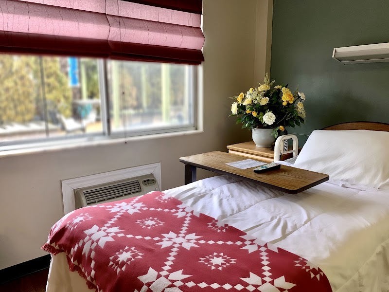 FRANKLIN WELLNESS AND REHABILITATION CENTER nursing home in FRANKLIN, TN - Photo 4 of 5