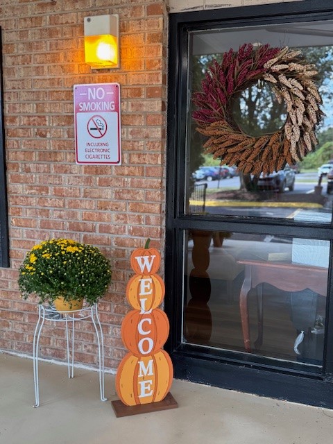 SMYRNA CARE CENTER nursing home in SMYRNA, TN - Photo 2 of 5