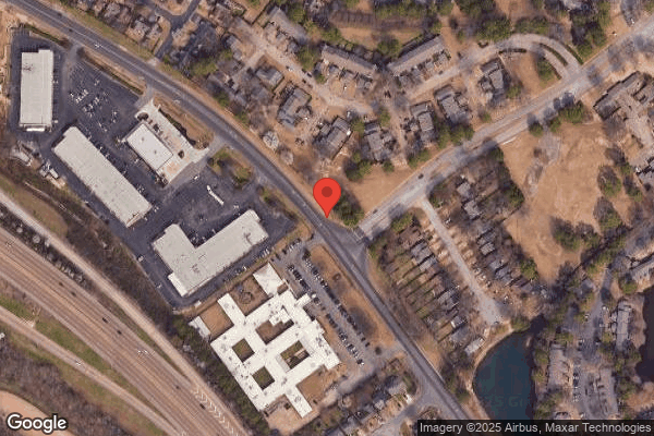 QUINCE NURSING AND REHABILITATION CENTER, LLC nursing home in MEMPHIS, TN - Photo 1 of 5