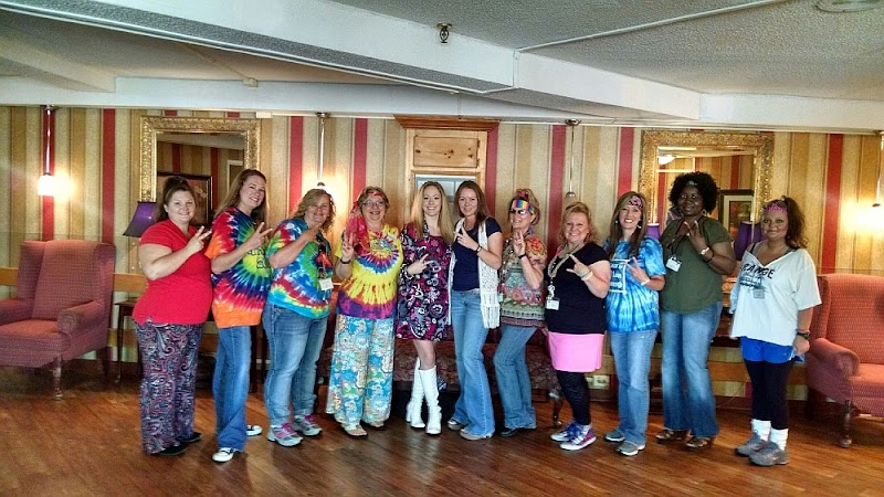 PINE MEADOWS HEALTH CARE nursing home in BOLIVAR, TN - Photo 2 of 10