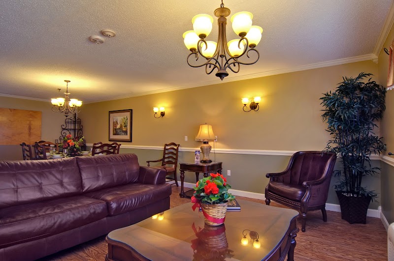 LIFE CARE CENTER OF TULLAHOMA nursing home in TULLAHOMA, TN - Photo 3 of 10