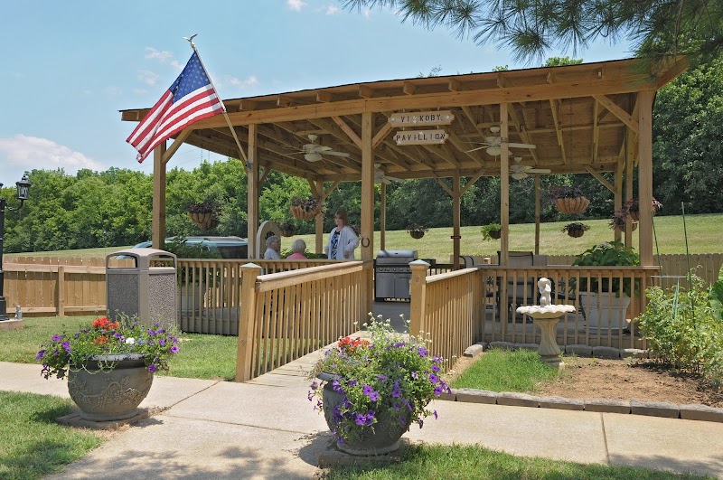 LIFE CARE CENTER OF RED BANK nursing home in CHATTANOOGA, TN - Photo 2 of 5