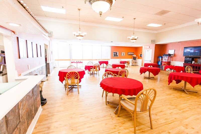 SIGNATURE HEALTHCARE OF MEMPHIS nursing home in MEMPHIS, TN - Photo 2 of 10