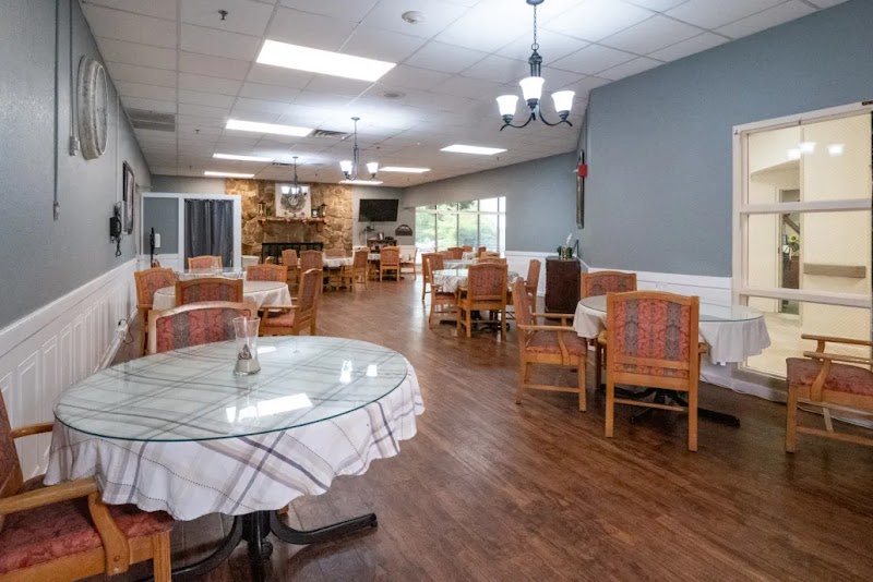 FOOTHILLS TRANSITIONAL CARE AND REHABILITATION nursing home in MARYVILLE, TN - Photo 4 of 5