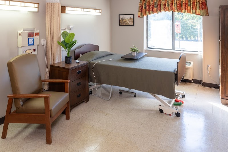 AHC WAVERLY nursing home in WAVERLY, TN - Photo 5 of 5