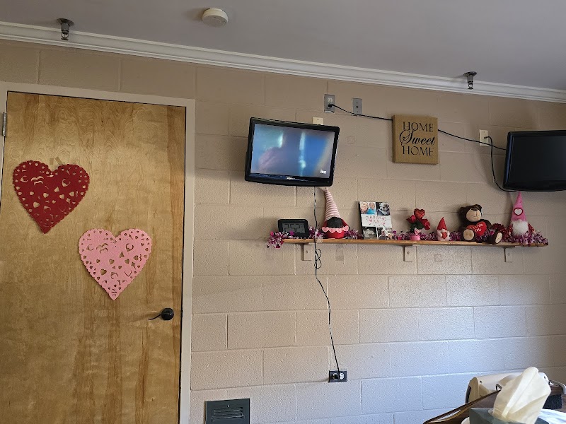 ONEIDA NURSING AND REHAB CENTER nursing home in ONEIDA, TN - Photo 4 of 5