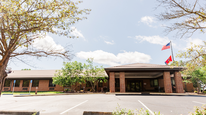 LAUGHLIN HEALTH CARE CENTER nursing home in GREENEVILLE, TN - Photo 2 of 5