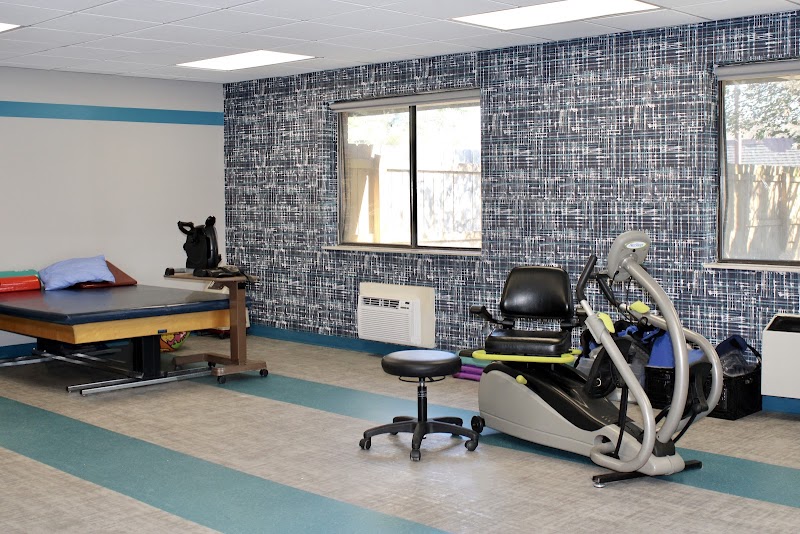 WHITES CREEK WELLNESS AND REHABILITATION CENTER nursing home in WHITES CREEK, TN - Photo 3 of 5