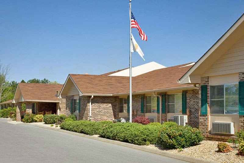 DIVERSICARE OF COPPER BASIN nursing home in COPPERHILL, TN - Photo 4 of 5
