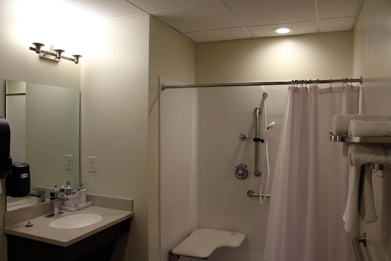 ELK RIVER HEALTH AND NURSING CENTER OF ARDMORE, LL nursing home in ARDMORE, TN - Photo 5 of 5