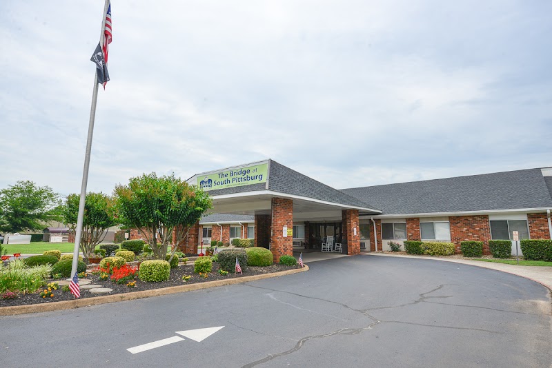 SIGNATURE HEALTHCARE OF SOUTH PITTSBURG REHAB & WE nursing home in SOUTH PITTSBURG, TN - Photo 3 of 5