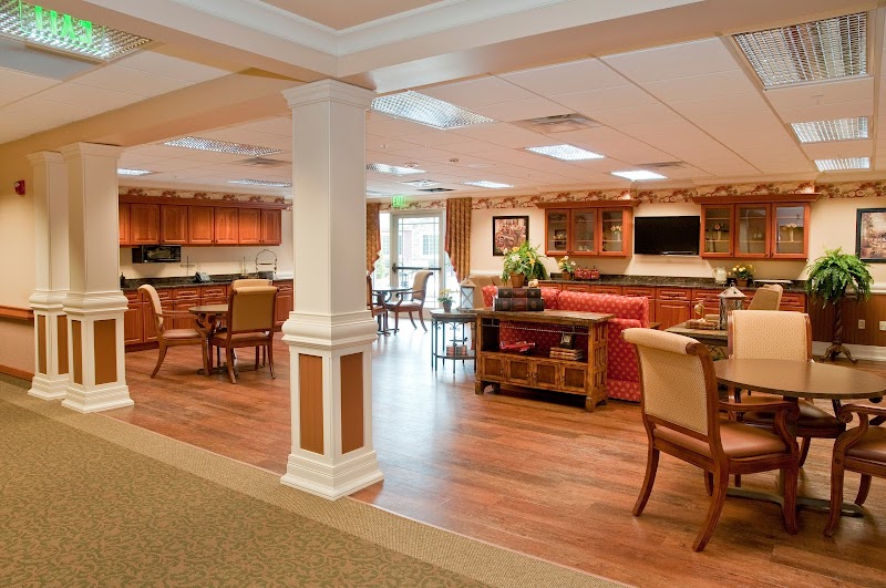 LIFE CARE CENTER OF HIXSON nursing home in HIXSON, TN - Photo 4 of 10