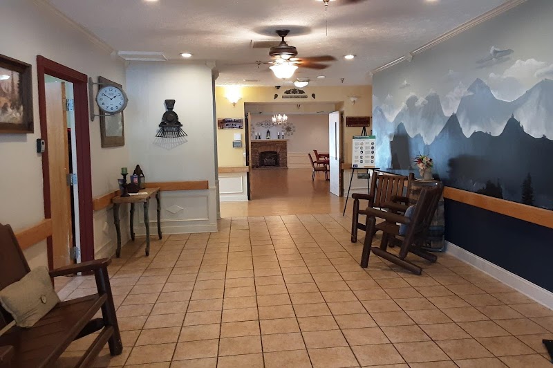 SMOKY MOUNTAIN POST-ACUTE AND REHABILITATION CENTE nursing home in PIGEON FORGE, TN - Photo 3 of 5