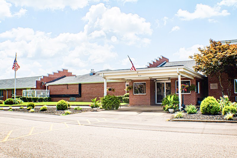 ADAMSVILLE HEALTHCARE AND REHABILITATION CENTER nursing home in ADAMSVILLE, TN - Photo 3 of 10