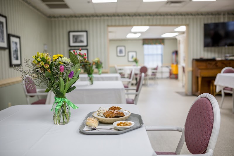 MAPLEWOOD HEALTH CARE CENTER nursing home in JACKSON, TN - Photo 5 of 5