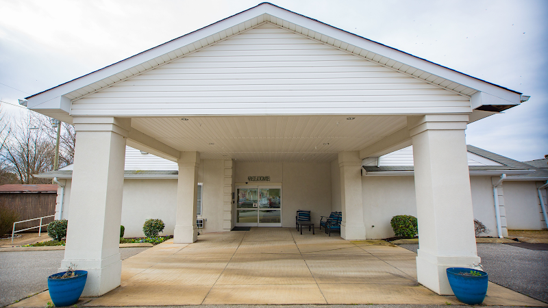 LAURELWOOD HEALTH CARE CENTER nursing home in JACKSON, TN - Photo 2 of 5