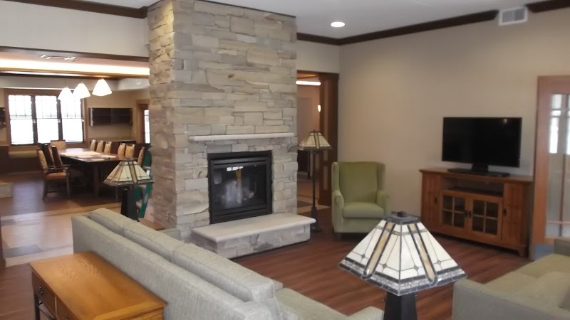 OVERTON COUNTY HEALTH AND REHAB CENTER nursing home in LIVINGSTON, TN - Photo 2 of 10