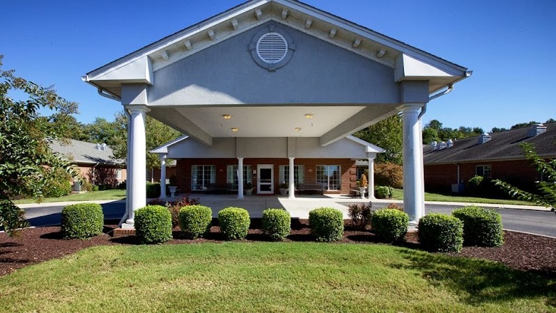 AHC BETHESDA nursing home in COOKEVILLE, TN - Photo 2 of 5