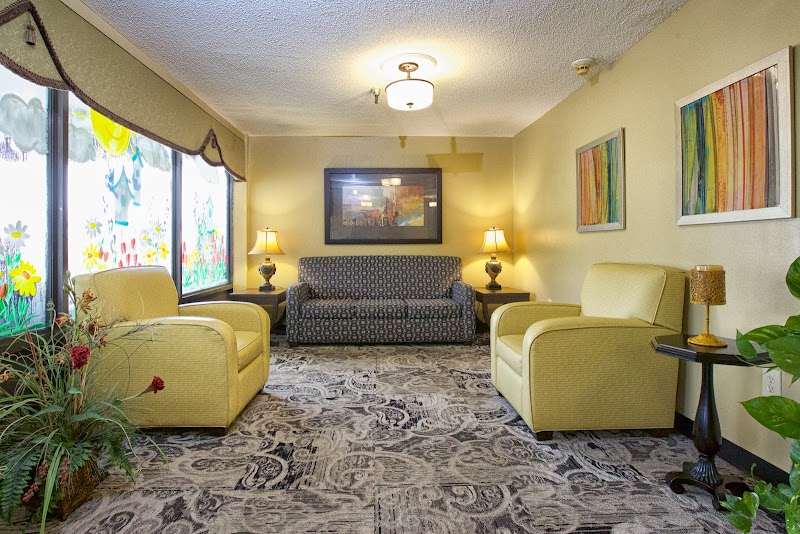 AHC LEXINGTON nursing home in LEXINGTON, TN - Photo 3 of 5