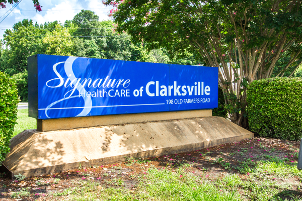 SIGNATURE HEALTHCARE OF CLARKSVILLE nursing home in CLARKSVILLE, TN - Photo 5 of 5
