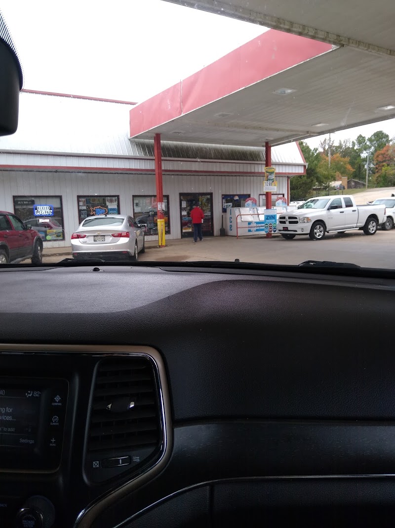 DYER NURSING AND REHABILITATION CENTER nursing home in DYER, TN - Photo 2 of 4