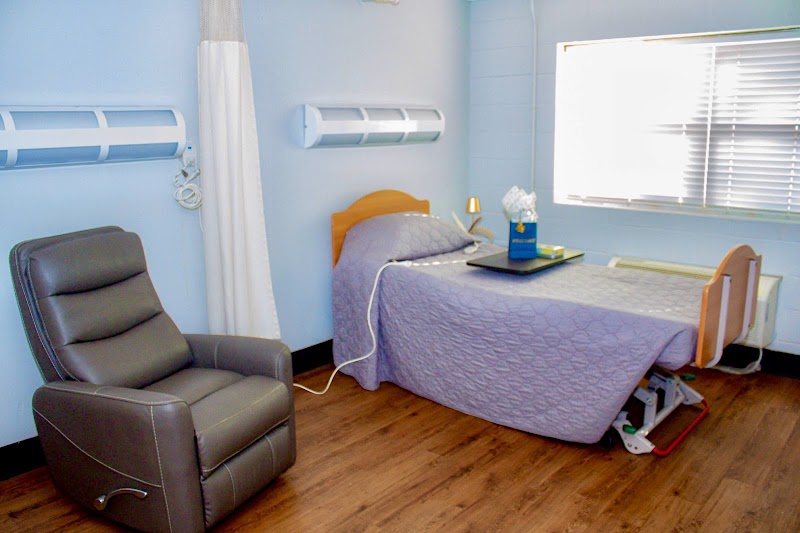 HENDERSON HEALTH AND REHABILITATION CENTER nursing home in HENDERSON, TN - Photo 4 of 5