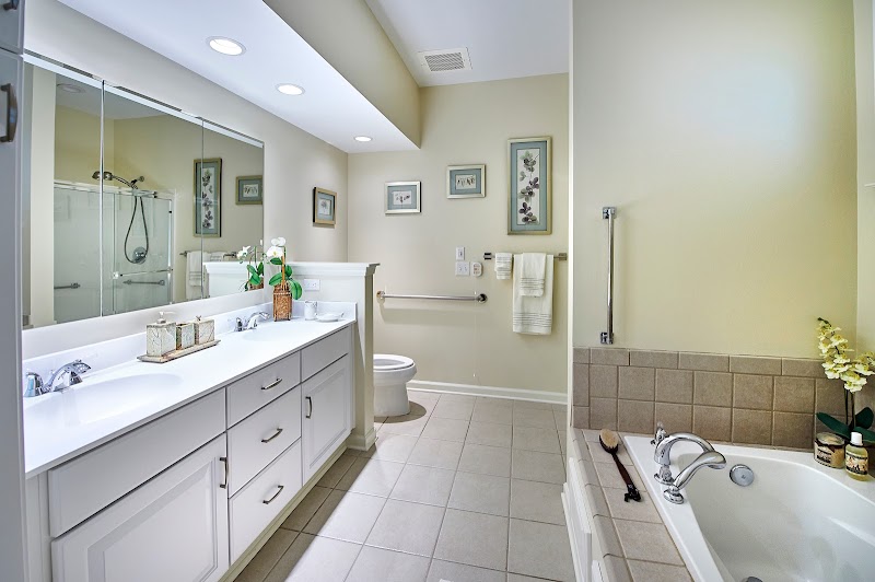 SOMERFIELD AT THE HERITAGE nursing home in BRENTWOOD, TN - Photo 5 of 10