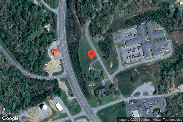 HUMPHREYS COUNTY CARE AND REHABILITATION nursing home in WAVERLY, TN - Photo 1 of 5