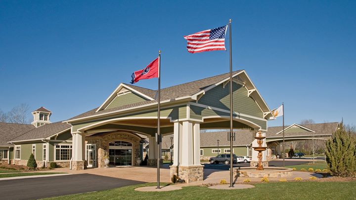 LIFE CARE CENTER OF OOLTEWAH nursing home in OOLTEWAH, TN - Photo 2 of 10