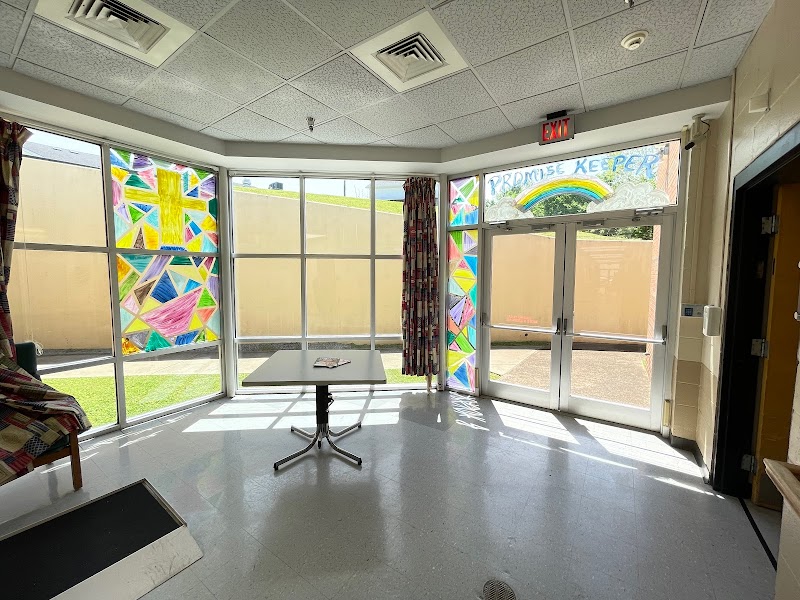 WAYNESBORO HEALTH AND REHABILITATION CENTER nursing home in WAYNESBORO, TN - Photo 4 of 5