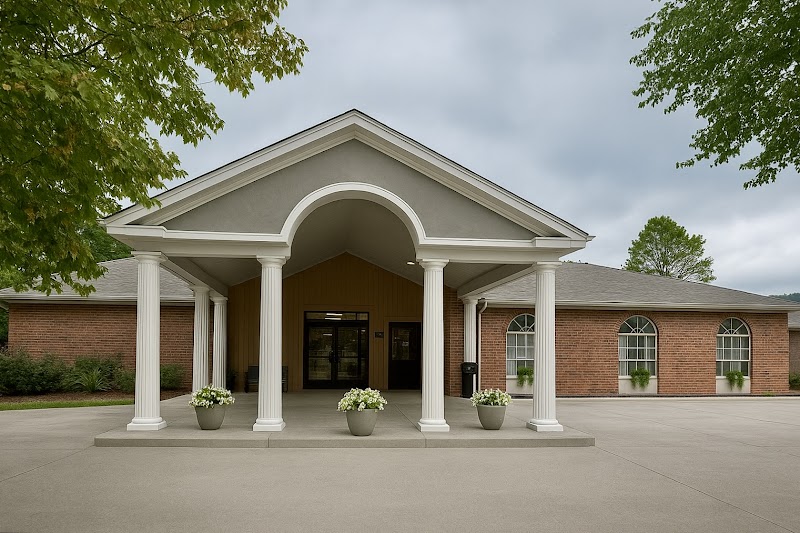 DECATUR WELLNESS AND REHABILITATION CENTER nursing home in DECATUR, TN - Photo 5 of 10