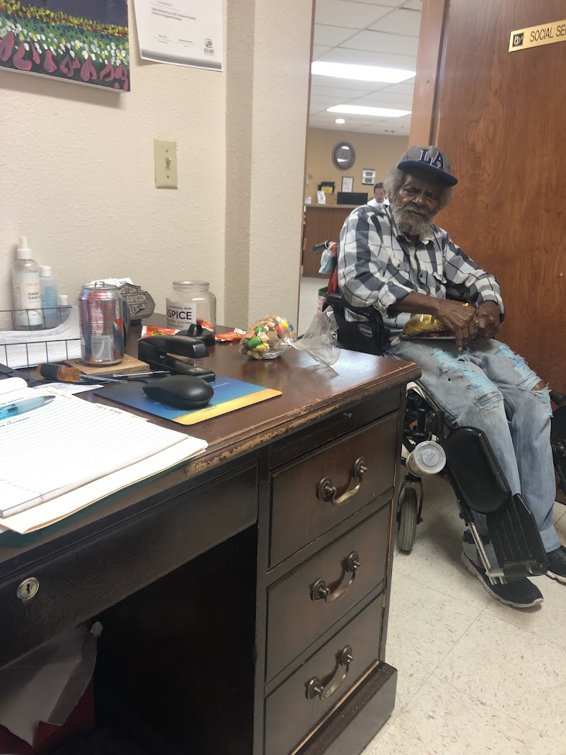 BUENA VIDA NURSING AND REHAB-SAN ANTONIO nursing home in SAN ANTONIO, TX - Photo 4 of 5