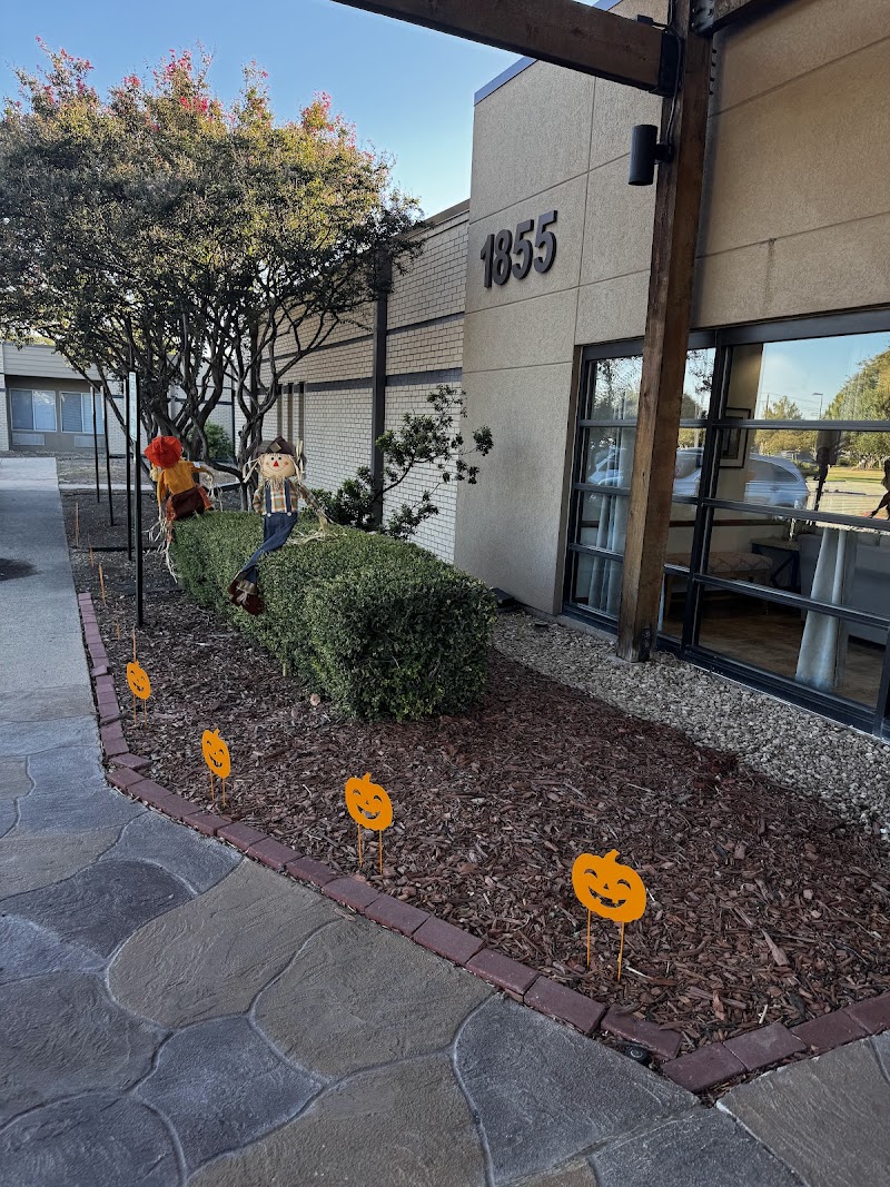 BROOKHAVEN NURSING AND REHABILITATION CENTER nursing home in CARROLLTON, TX - Photo 5 of 5