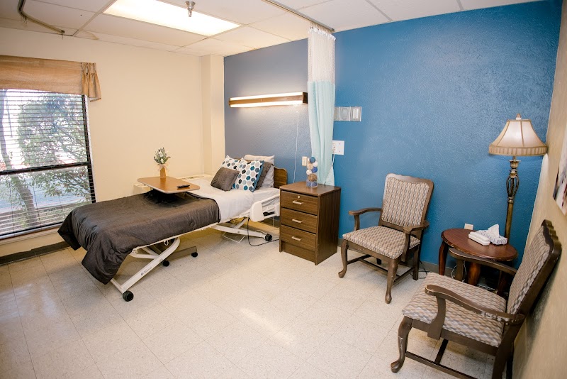 THE MEADOWS HEALTH AND REHABILITATION CENTER nursing home in DALLAS, TX - Photo 4 of 5