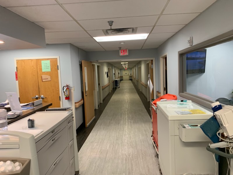 GLENVIEW WELLNESS & REHABILITATION nursing home in NORTH RICHLAND HILLS, TX - Photo 2 of 5