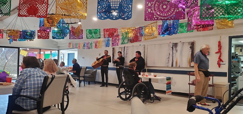 CASTLE HILLS REHABILITATION AND CARE CENTER nursing home in SAN ANTONIO, TX - Photo 4 of 5