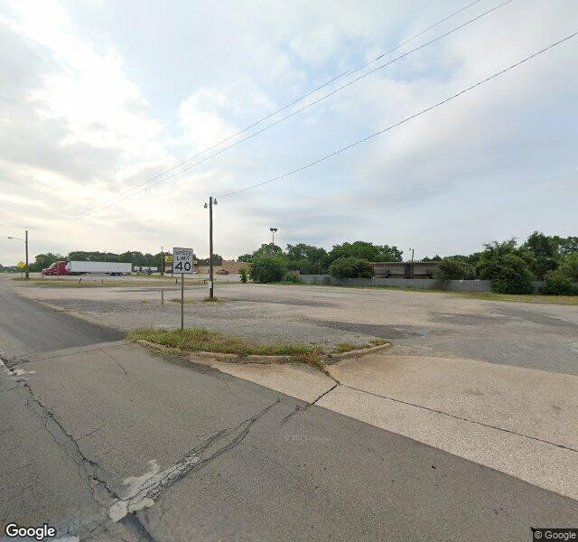 DENISON NURSING AND REHAB nursing home in DENISON, TX - Photo 2 of 3