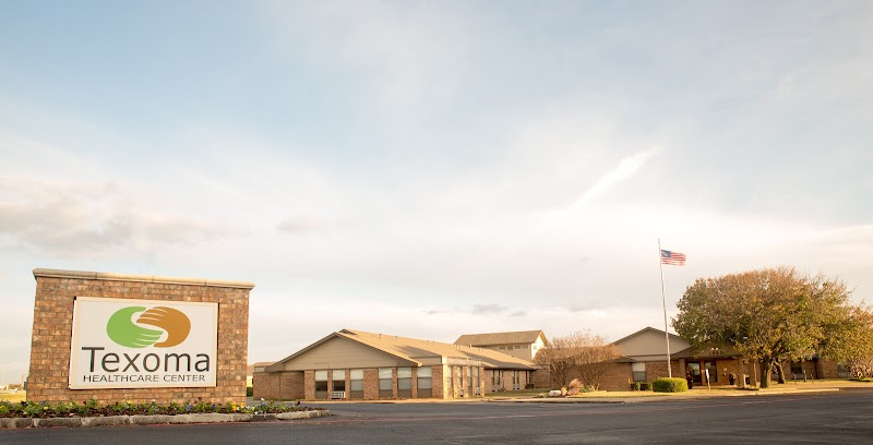 Texoma Healthcare Center nursing home in Sherman, TX - Photo 2 of 5