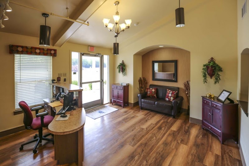 RICHLAND HILLS REHABILITATION AND HEALTHCARE CENTE nursing home in FORT WORTH, TX - Photo 2 of 5