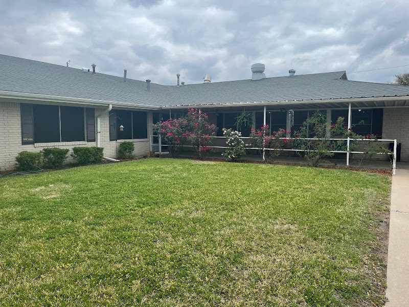 WESTERN HILLS HEALTHCARE RESIDENCE nursing home in COMANCHE, TX - Photo 2 of 5