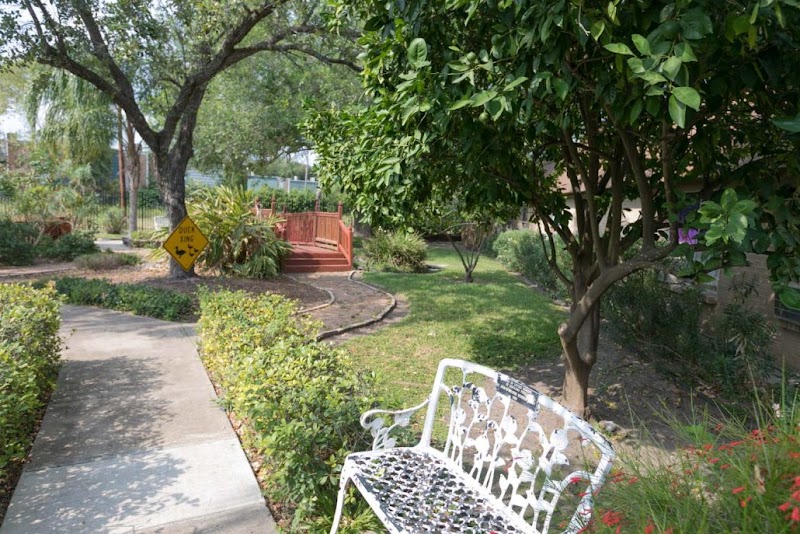 ALTA VISTA REHABILITATION AND HEALTHCARE nursing home in BROWNSVILLE, TX - Photo 5 of 5