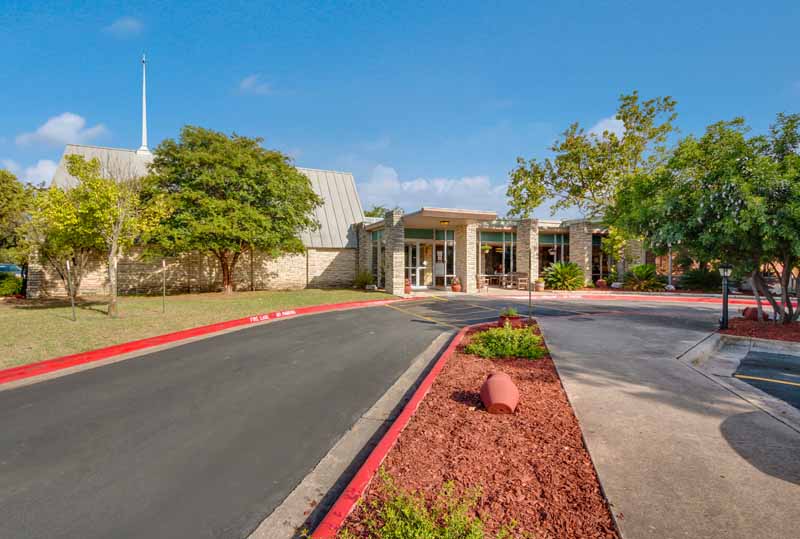 HILLTOP VILLAGE NURSING AND REHABILITATION nursing home in KERRVILLE, TX - Photo 2 of 5